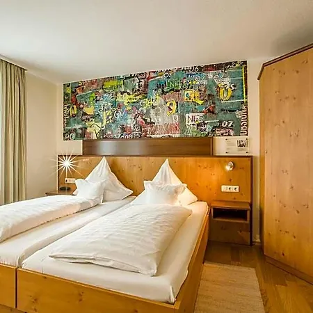 Brunner Hotel 3*